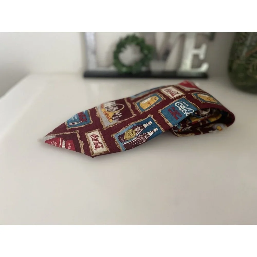 Coca Cola Men’s 100% SILK Tie Made in USA Retro W Old Bottles And Cases 4